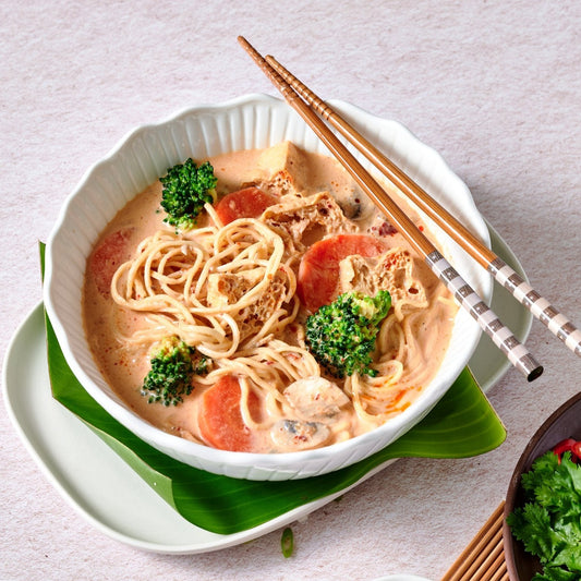 Laksa Noodle with Fried Puff Tofu