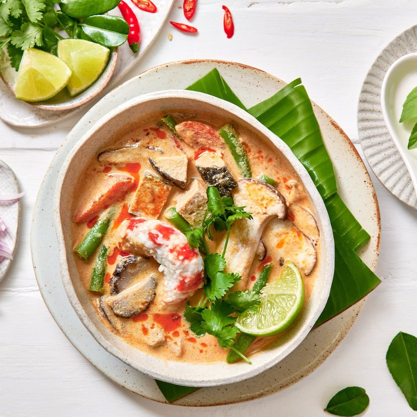 Plant-based Tom Yum Soup with/without prawn and fish (optional).